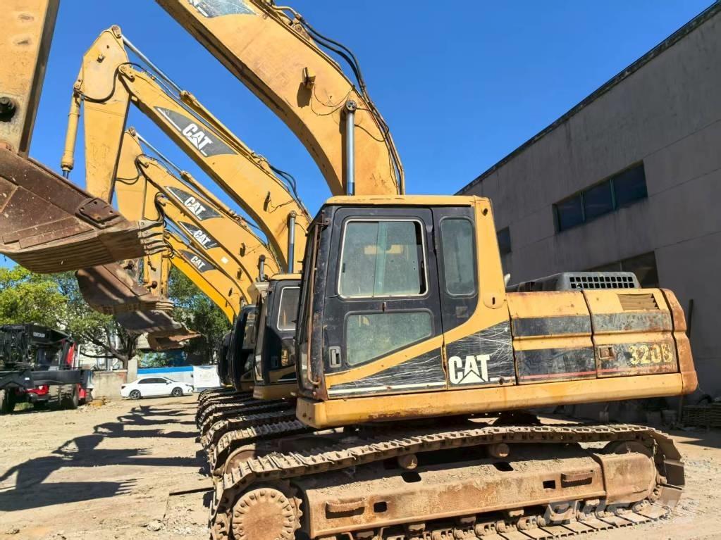 CAT 320BL حفارات وسط 7 طن - 12 طن