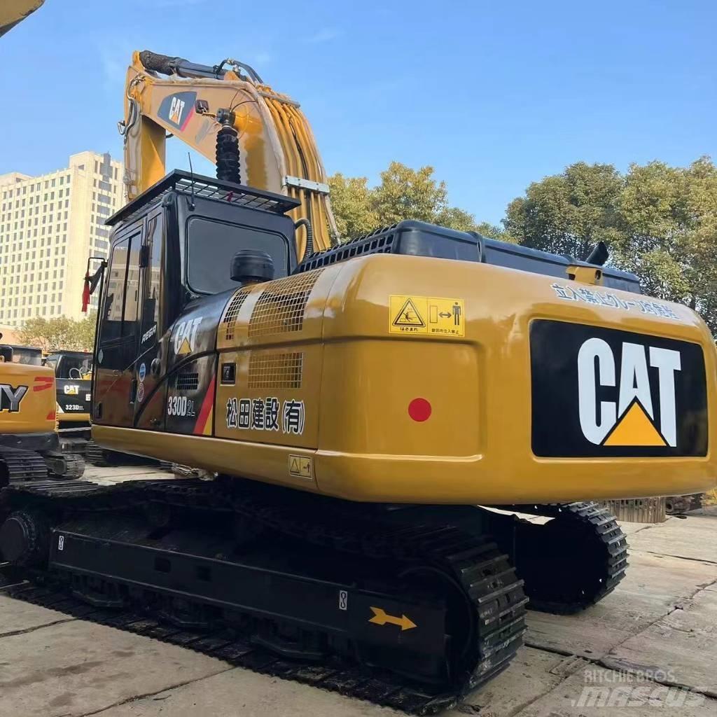 CAT 330 D2L حفارات زحافة