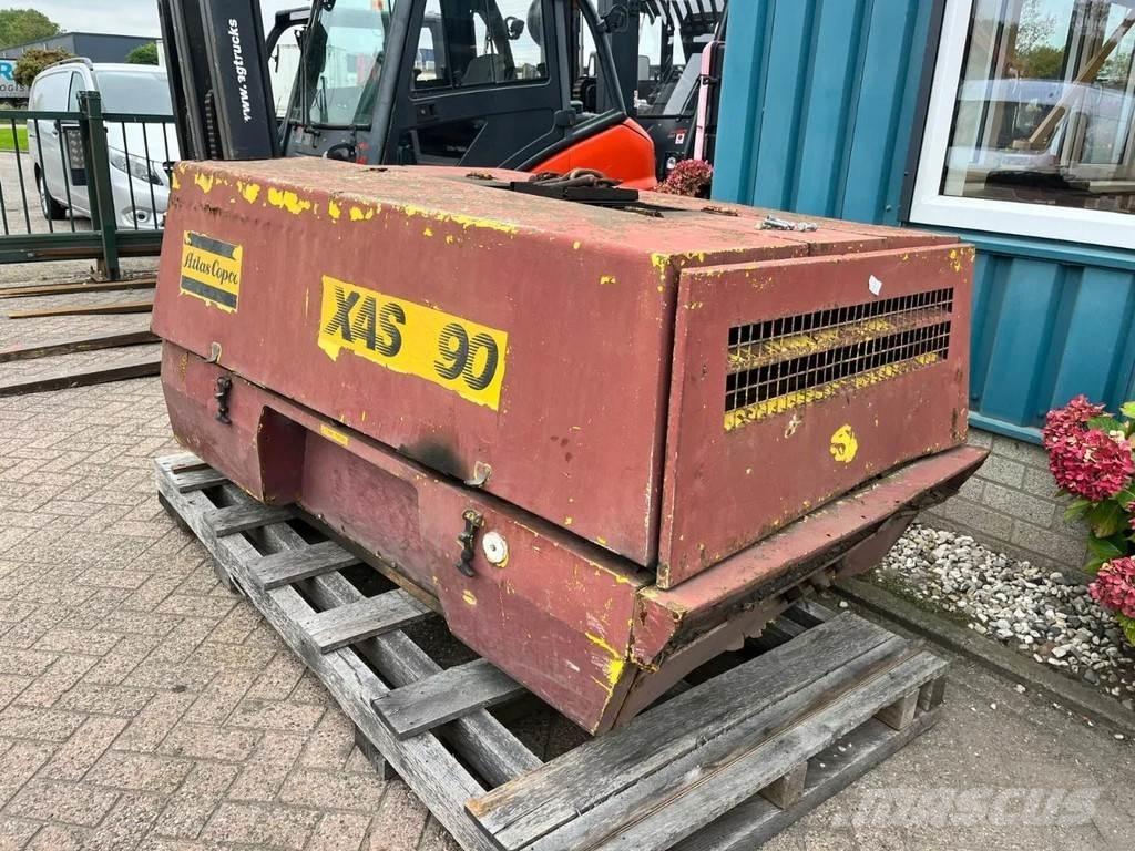 Atlas Copco XAS90 مكابس