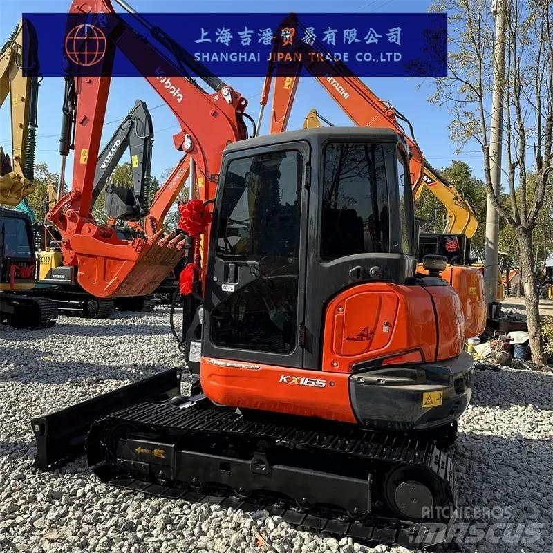 Kubota KX 165 حفارات وسط 7 طن - 12 طن