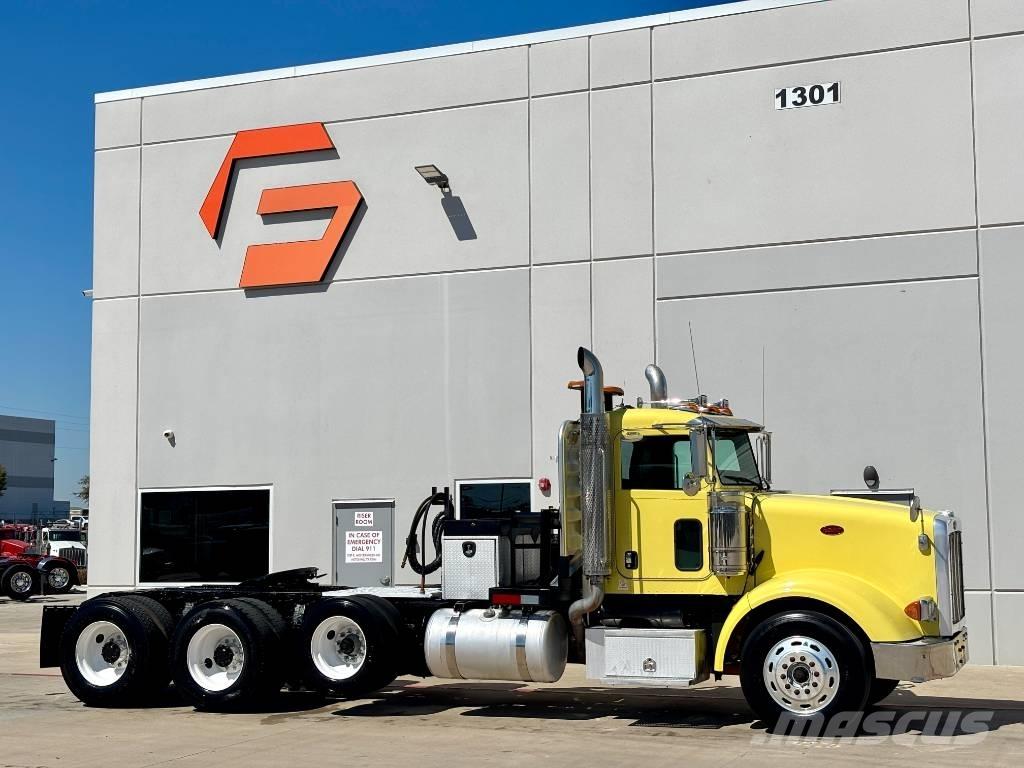 Peterbilt 367 وحدات الجر