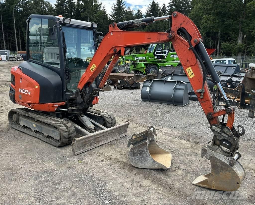 Kubota KX 027 حفارات صغيرة أقل من 7 طن (حفارات صغيرة)