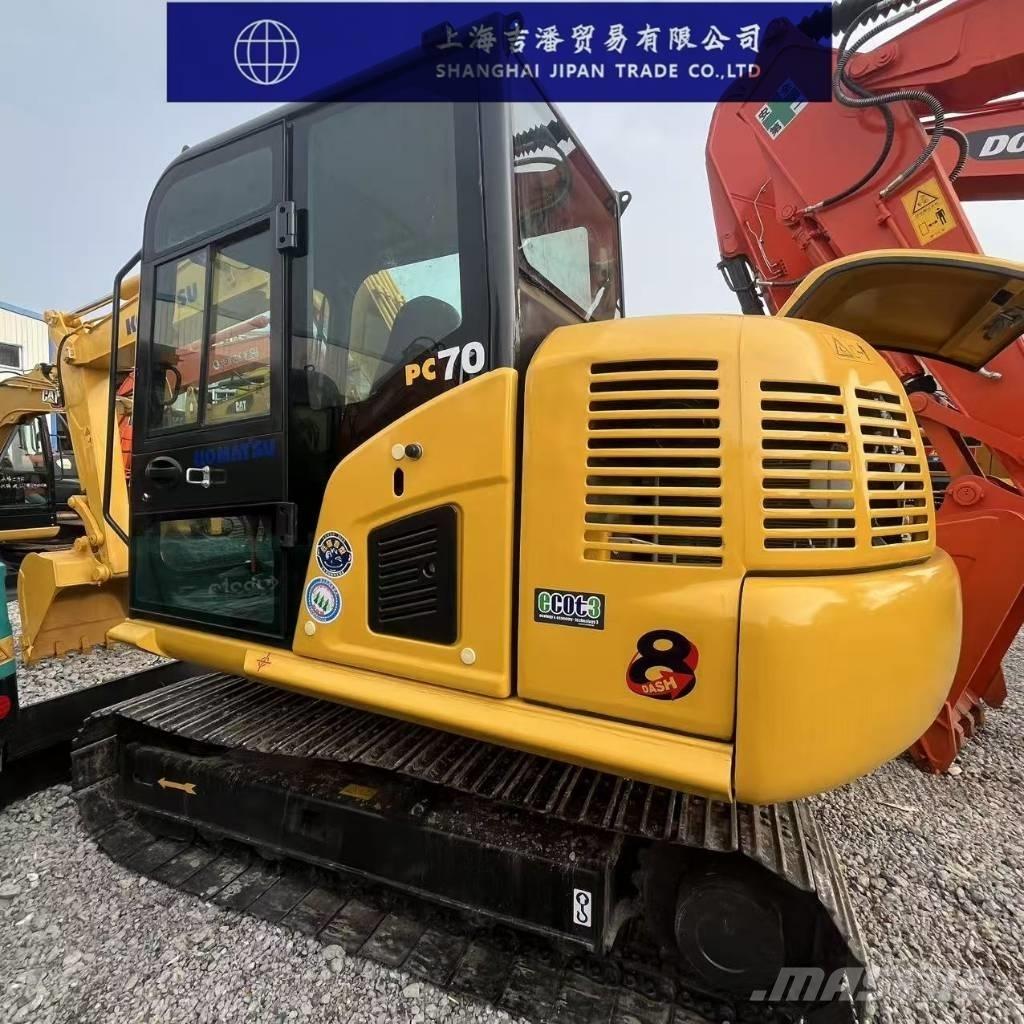 Komatsu PC 70 حفارات زحافة
