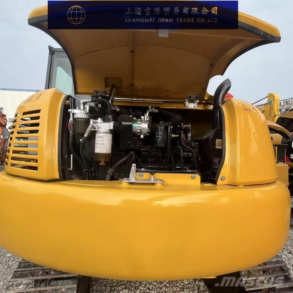 Komatsu PC 70 حفارات زحافة