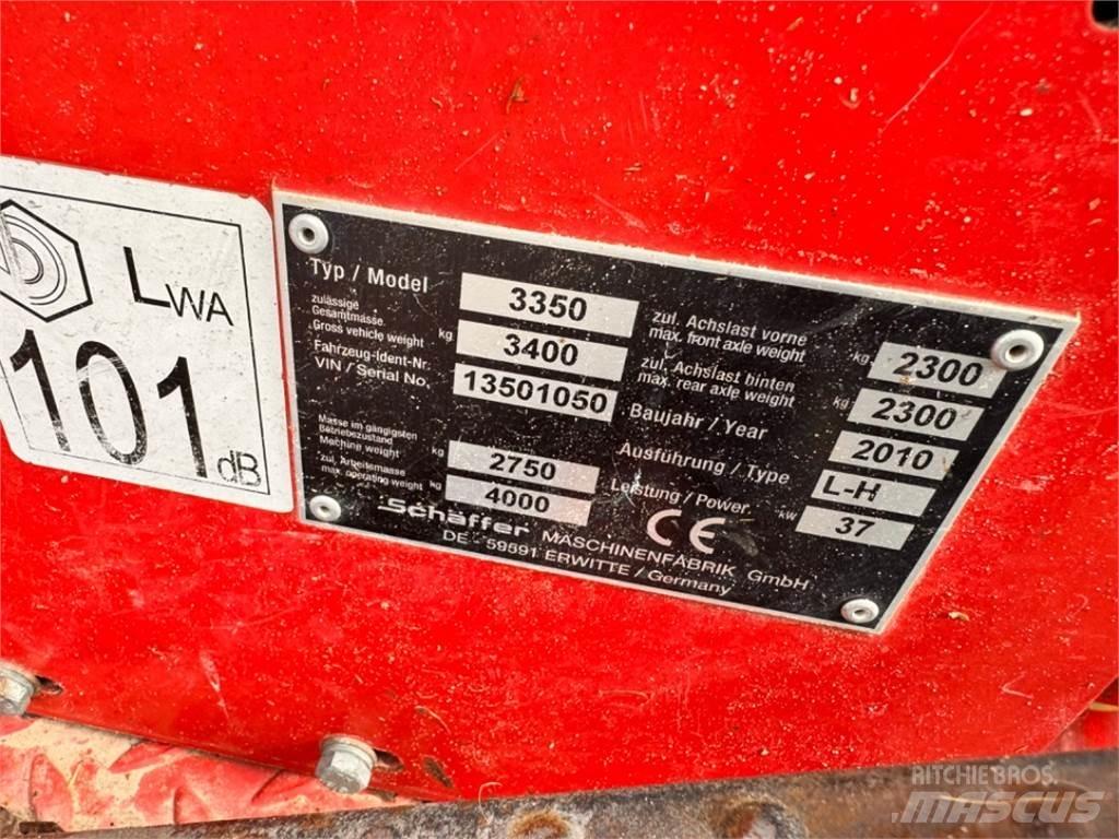Schäffer 3350 لوادر بعجل