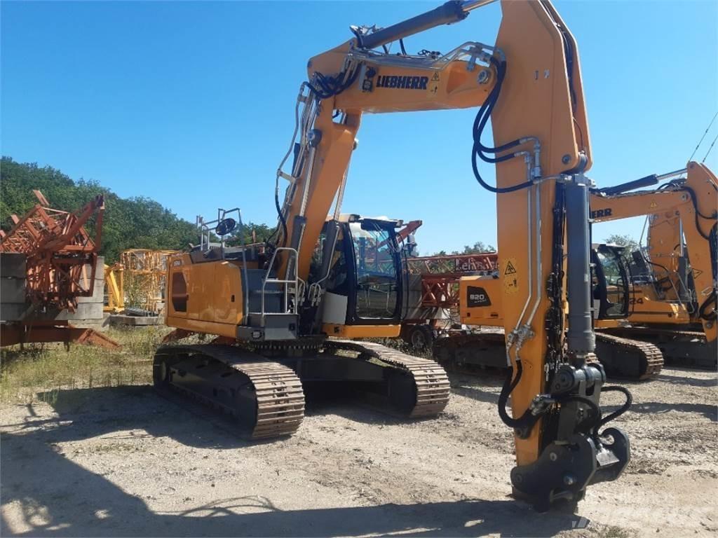 Liebherr R924 حفارات زحافة