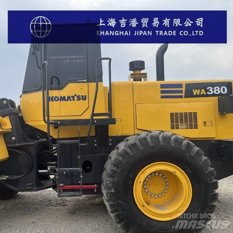 Komatsu WA 380 لوادر بعجل