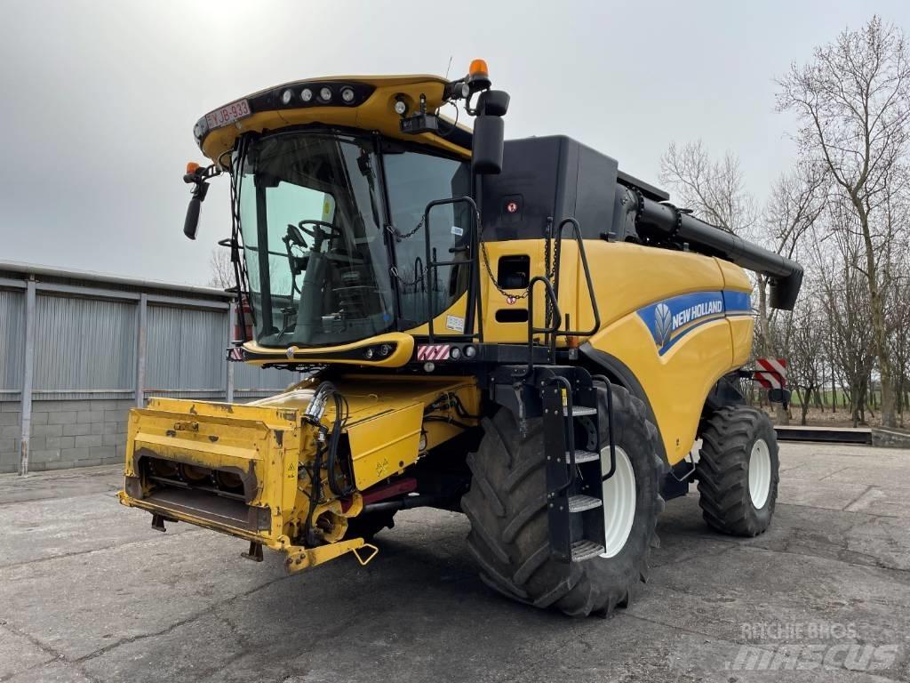 New Holland CX 8.80 حصادات