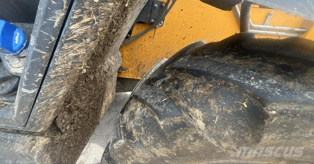 JCB 542-70 Xtra معدات مناولة لأغراض الزراعة