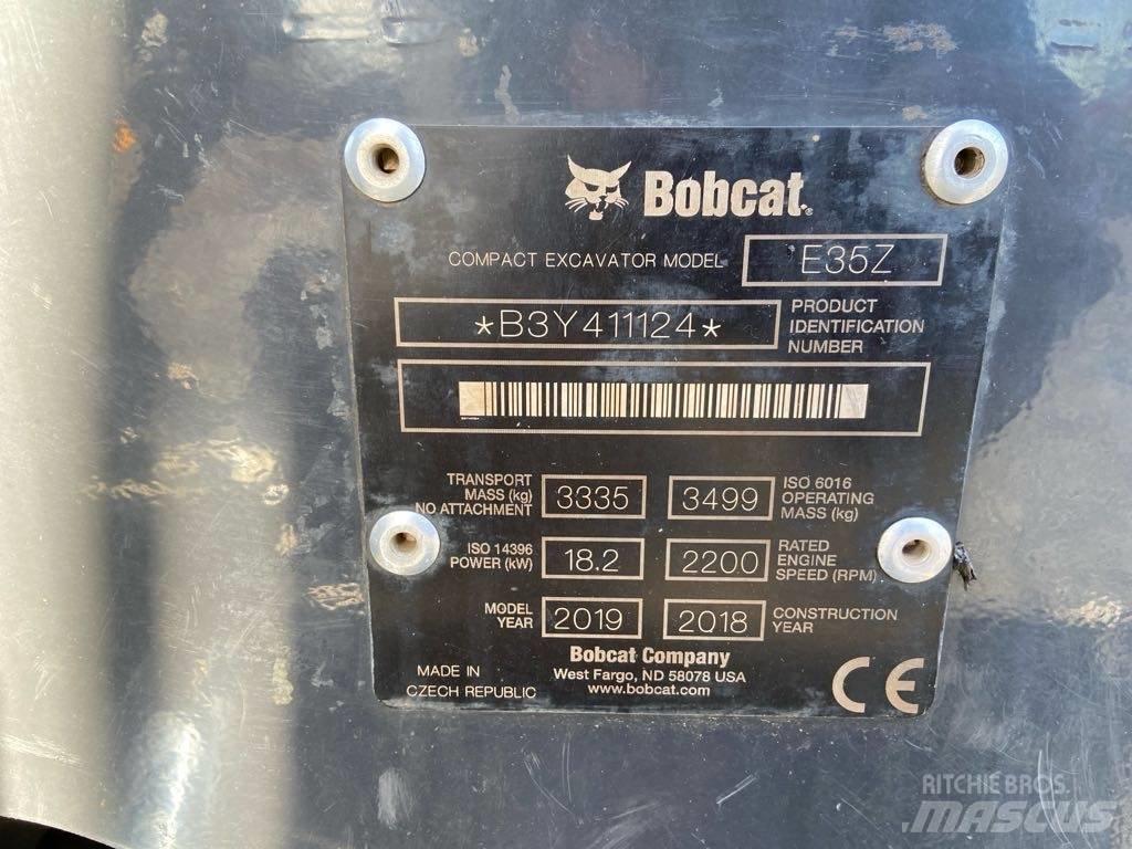 Bobcat E35Z حفارات زحافة