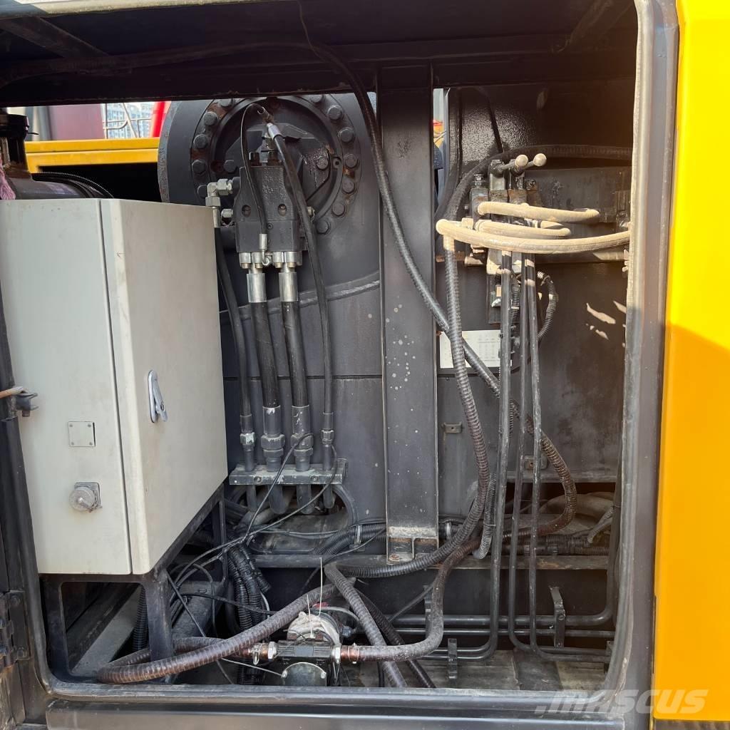 Sany SCC 1800 رافعات مجنزرة