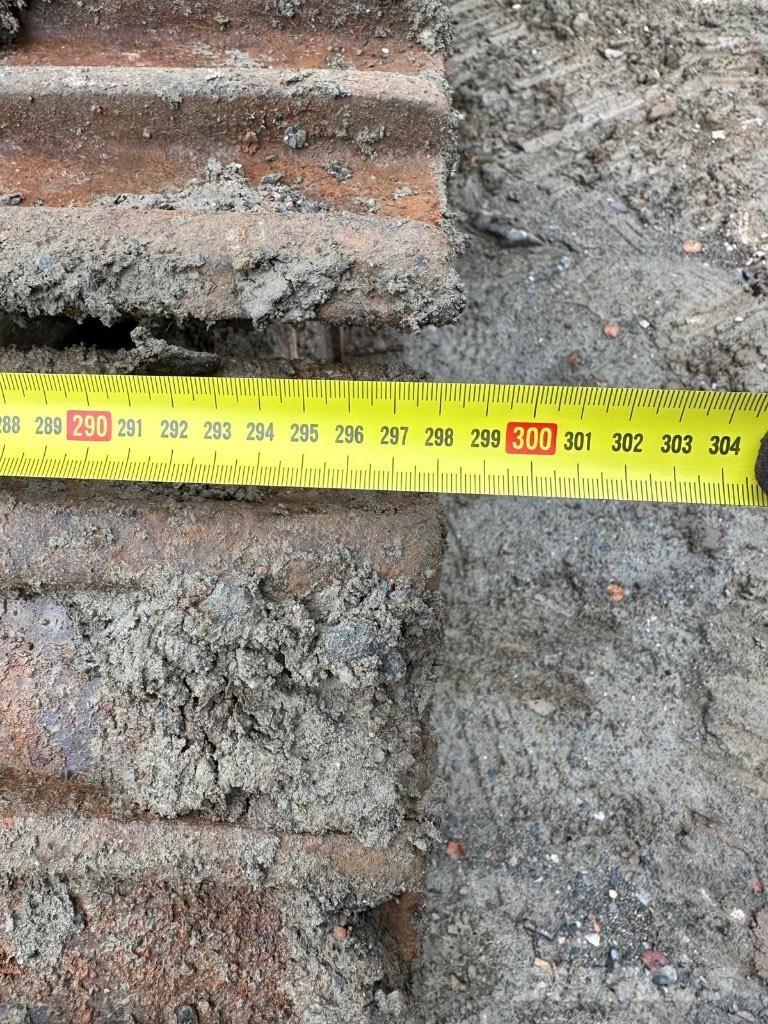 CAT 321 D LCR حفارات زحافة