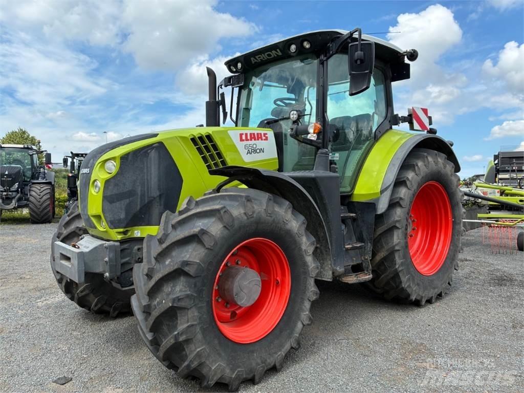 CLAAS ARION 650 الجرارات