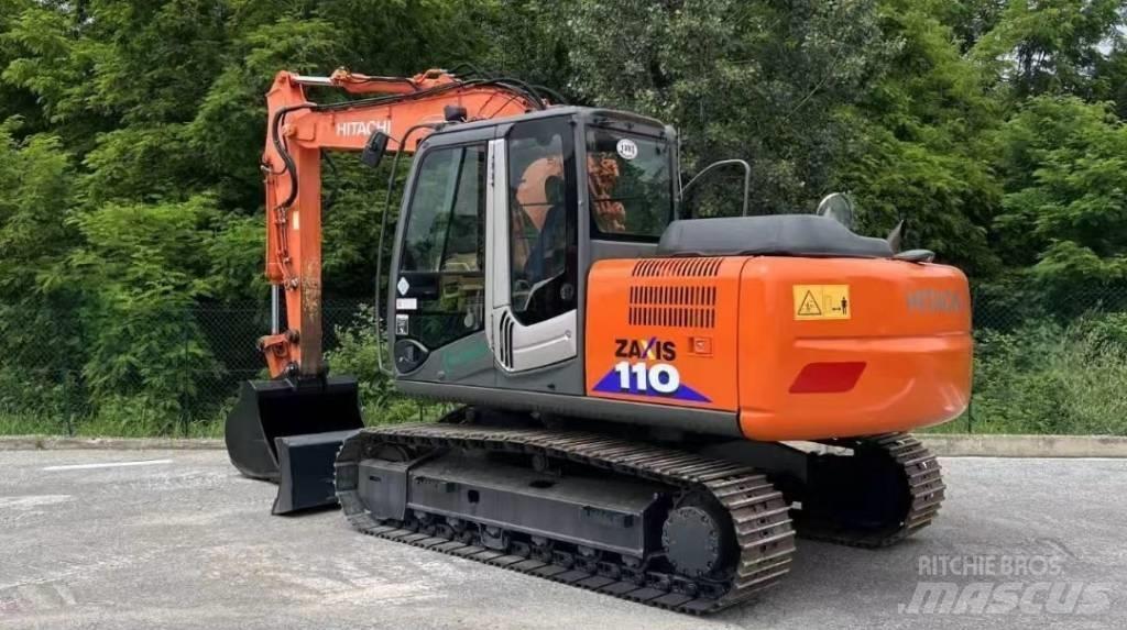 Hitachi ZX 110 حفارات زحافة