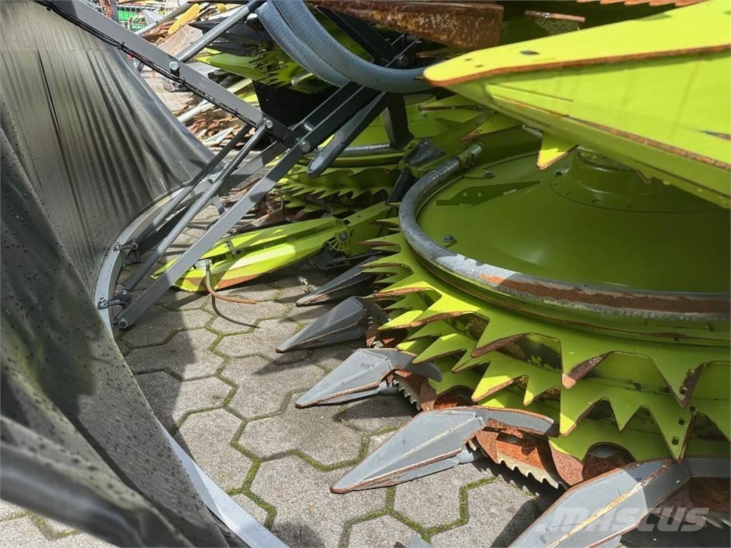 CLAAS Orbis 750 ملحقات ماكينات القش والعلف