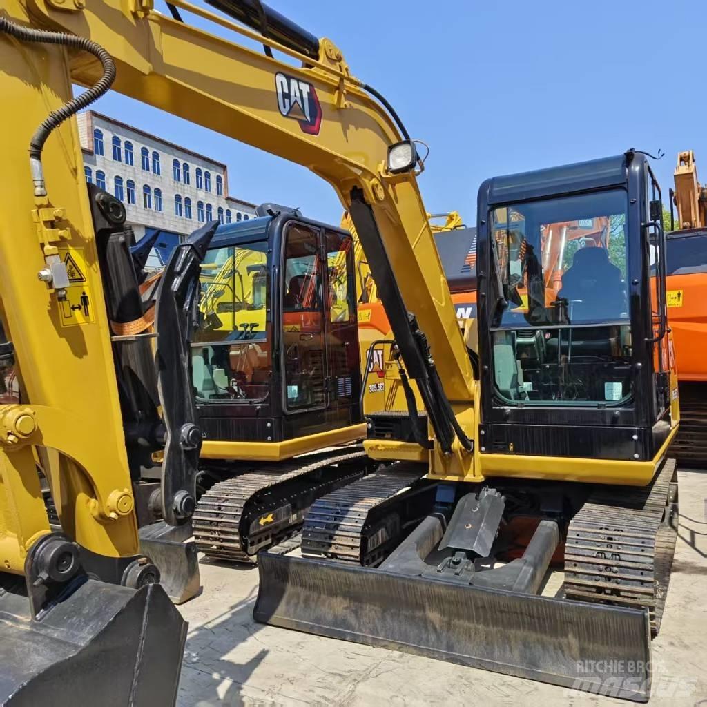 CAT 305.5E2 حفارات صغيرة أقل من 7 طن (حفارات صغيرة)