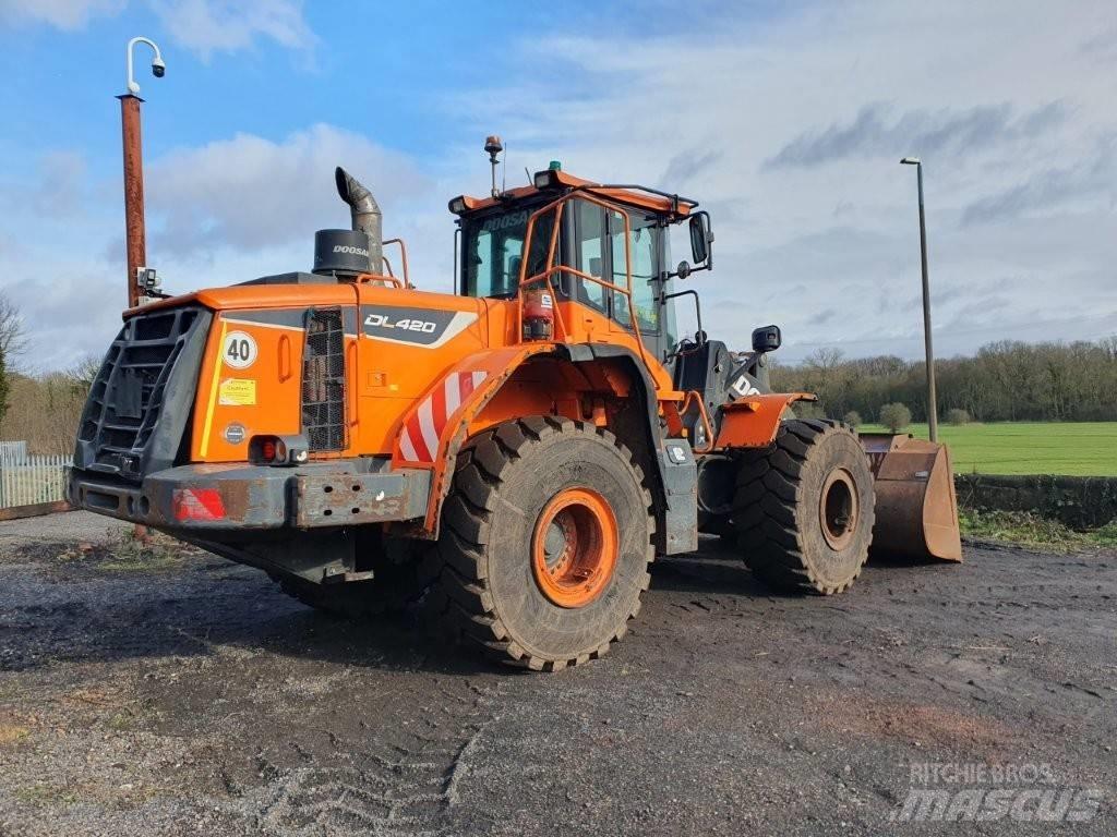Doosan DL 420-5 لوادر بعجل