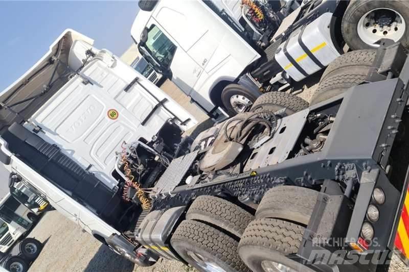 Volvo FH 440 شاحنات أخرى
