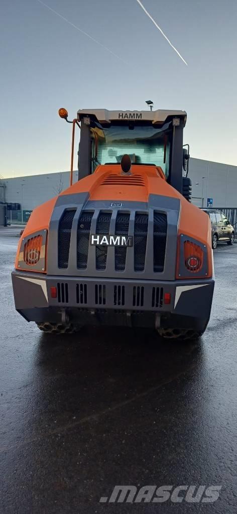 Hamm HC 180i ضاغطات التربة