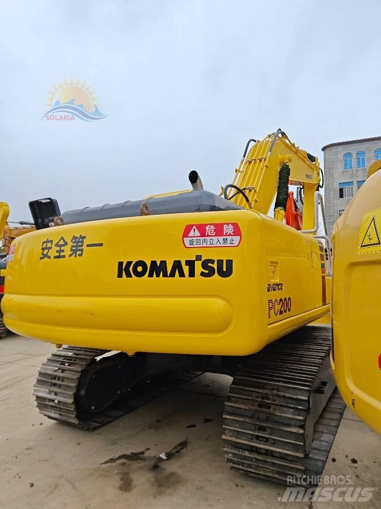 Komatsu PC 200-6 حفارات زحافة