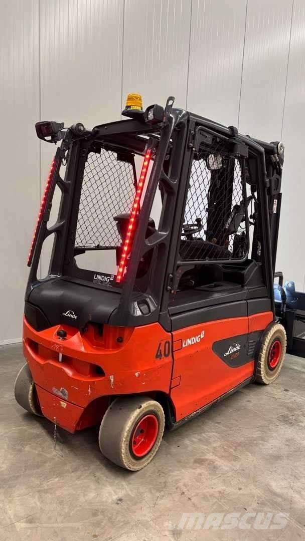 Linde E25L شاحنات ذات رافعات شوكية تعمل بالكهرباء