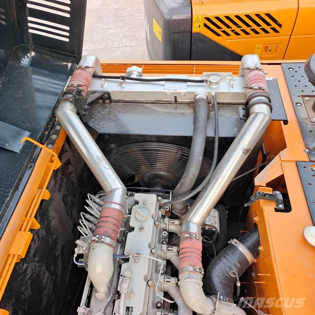 Hyundai 305LC-9 حفارات زحافة