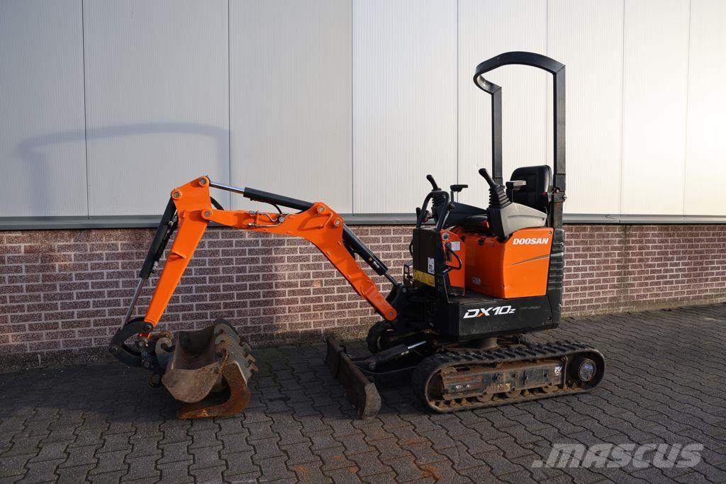 Doosan DX10 حفارات صغيرة أقل من 7 طن (حفارات صغيرة)