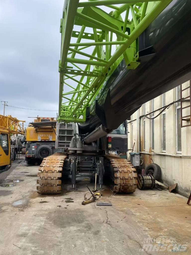 Zoomlion 90 Ton رافعات الطرق الوعرة