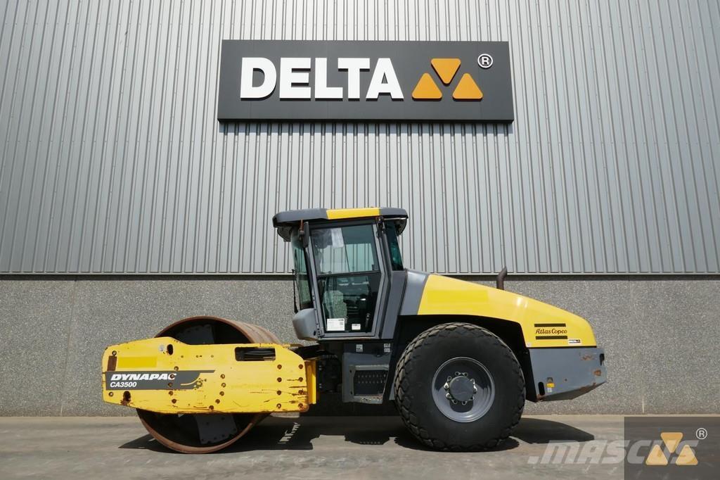 Dynapac CA3500D مداحل أحادية الأسطوانة
