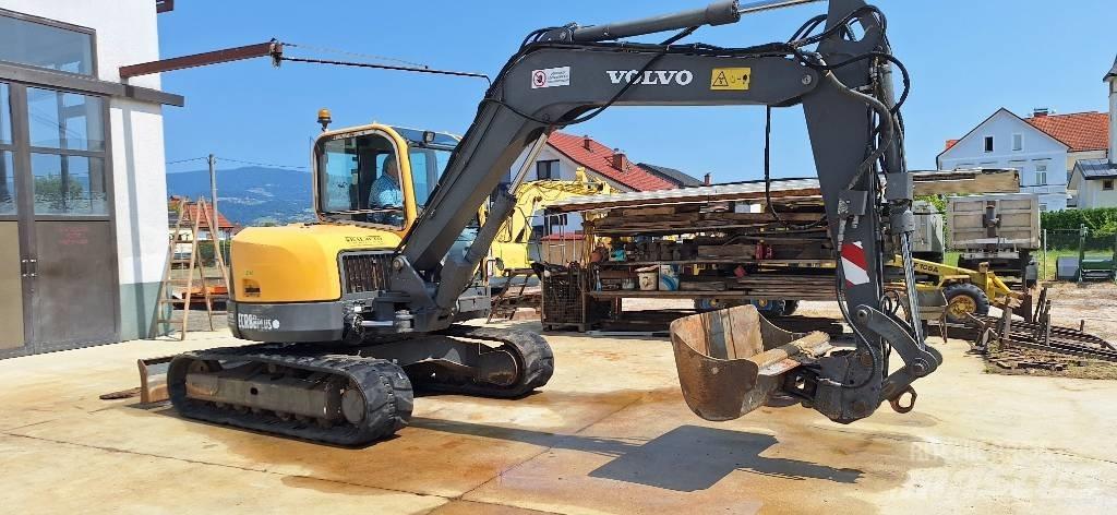 Volvo ECR 88 حفارات وسط 7 طن - 12 طن