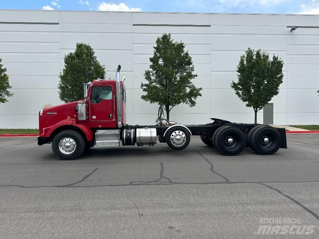 Kenworth T 800 وحدات الجر