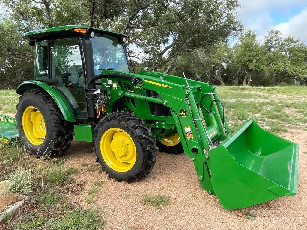 John Deere 5060E جرارات مدمجة