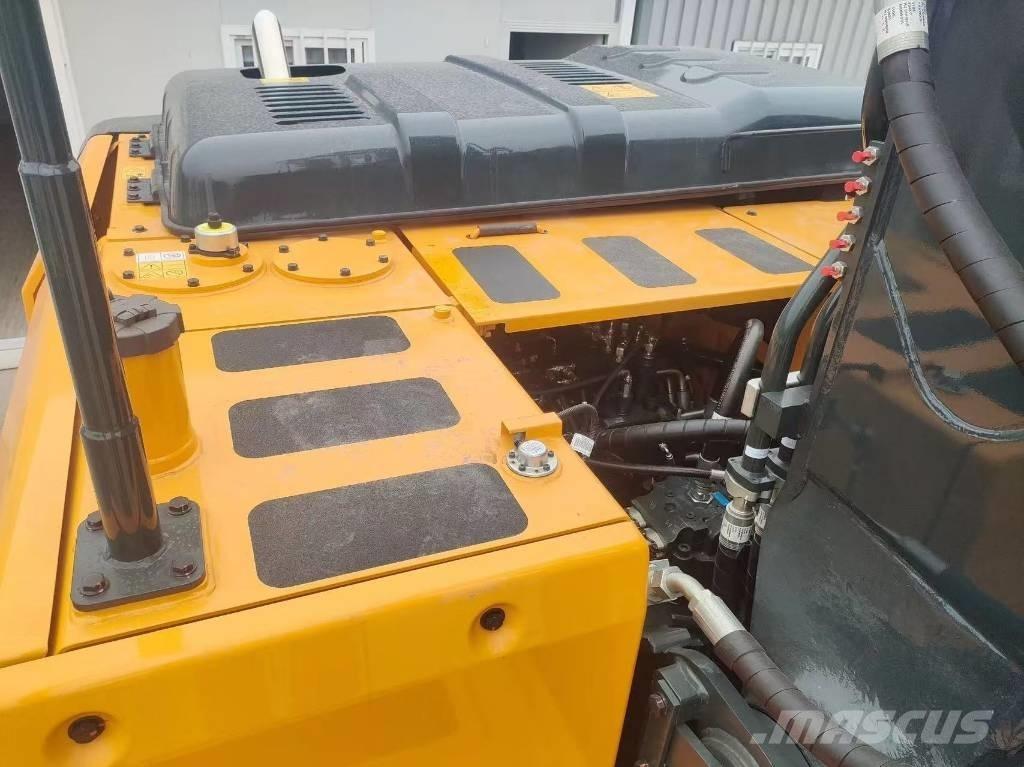 Hyundai HX 220 حفارات زحافة