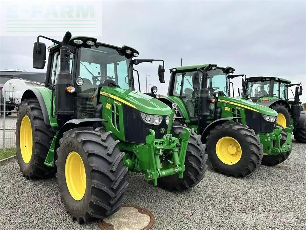 John Deere 6090m الجرارات