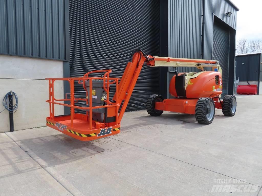 JLG 600 AJ رافعات سلة مفصلية