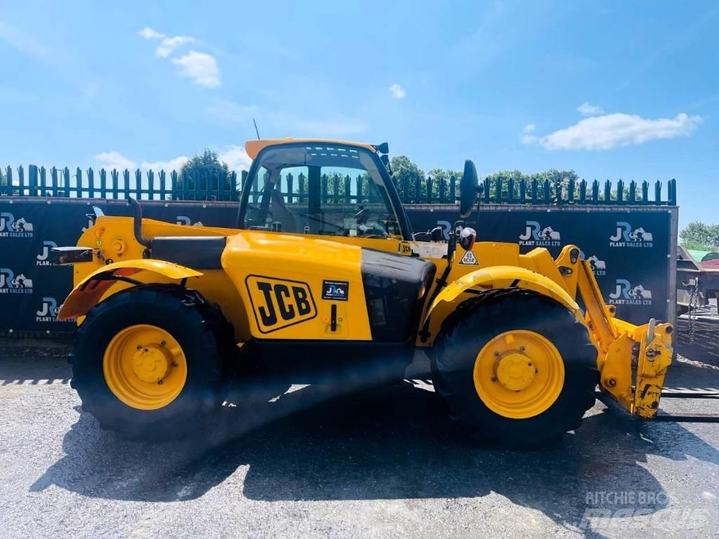 JCB 530-70 FS مناولات متداخلة