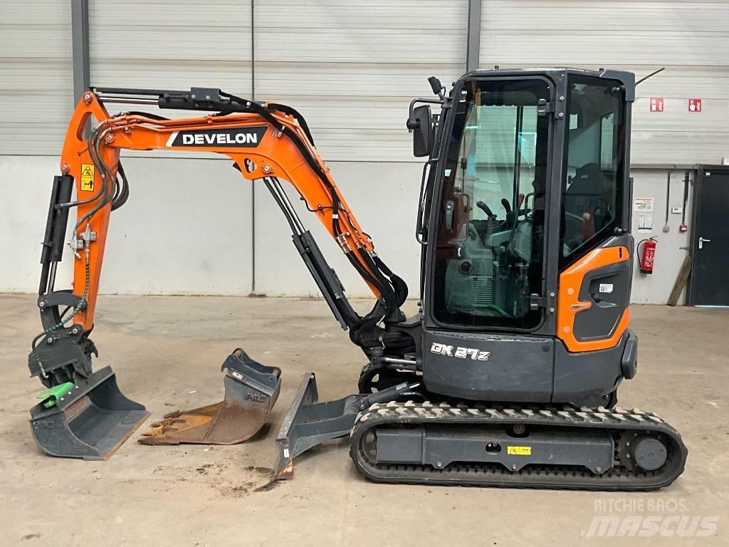Develon DX 27 Z-7 حفارات صغيرة أقل من 7 طن (حفارات صغيرة)