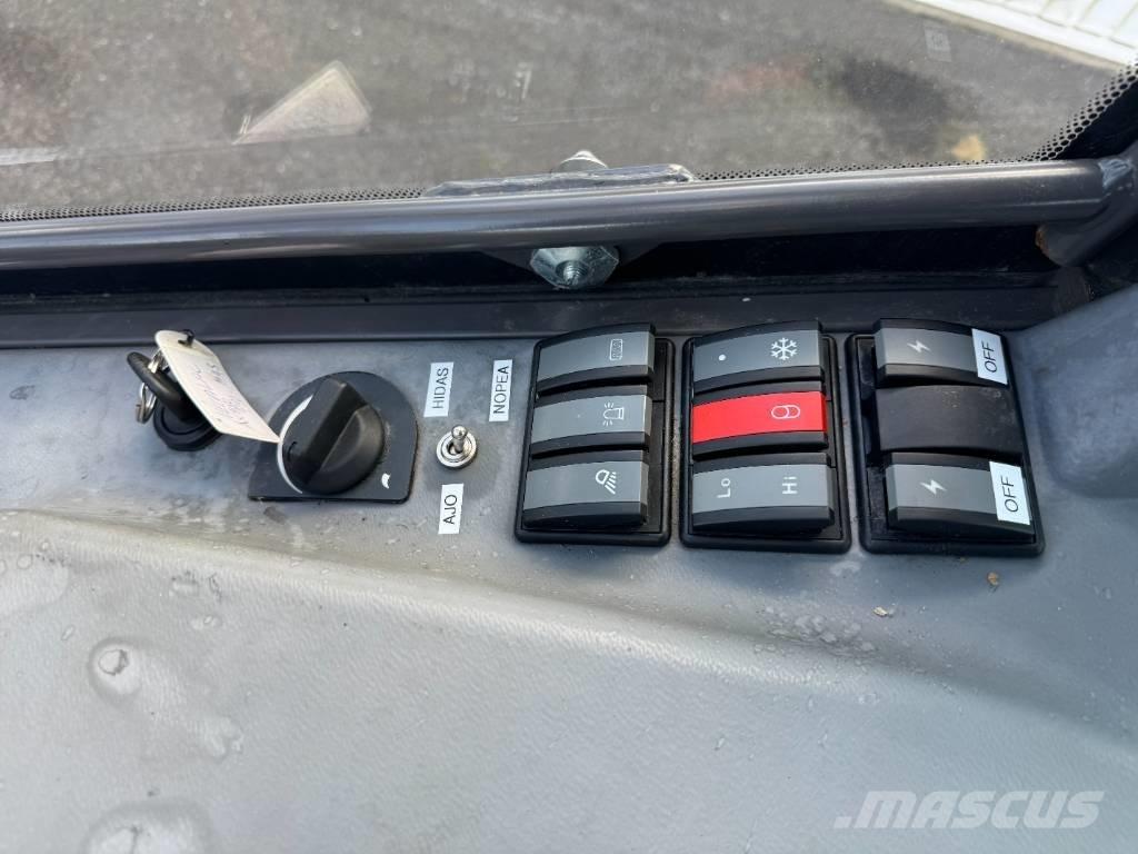 Mecalac AX 850 V لوادر بعجل