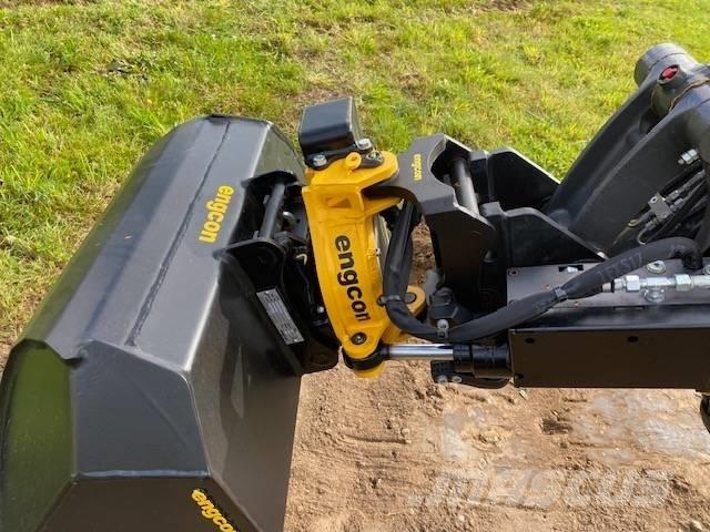 Eurocomach 22 SR حفارات صغيرة أقل من 7 طن (حفارات صغيرة)
