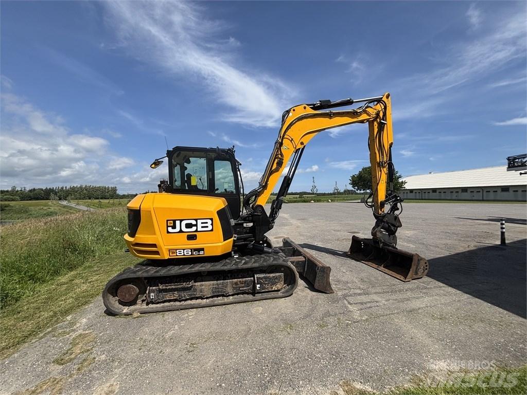 JCB 86 C-2 حفارات وسط 7 طن - 12 طن