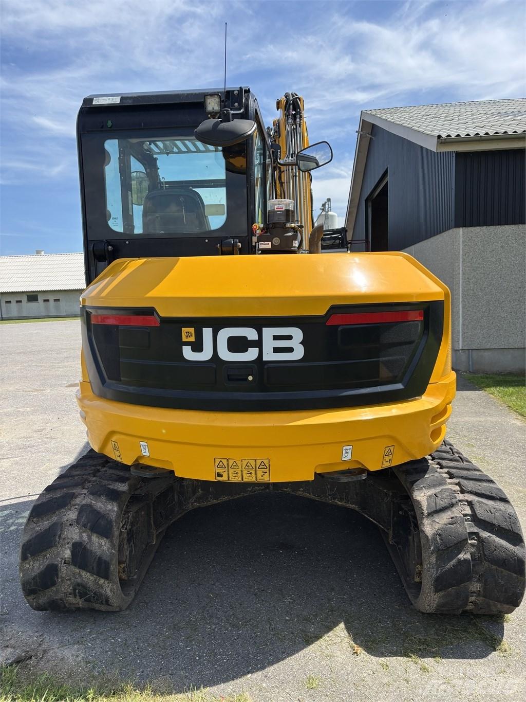 JCB 86 C-2 حفارات وسط 7 طن - 12 طن
