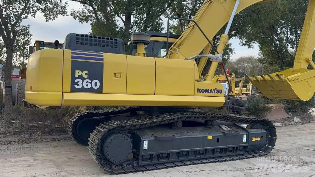 Komatsu PC 360-7 حفارات زحافة
