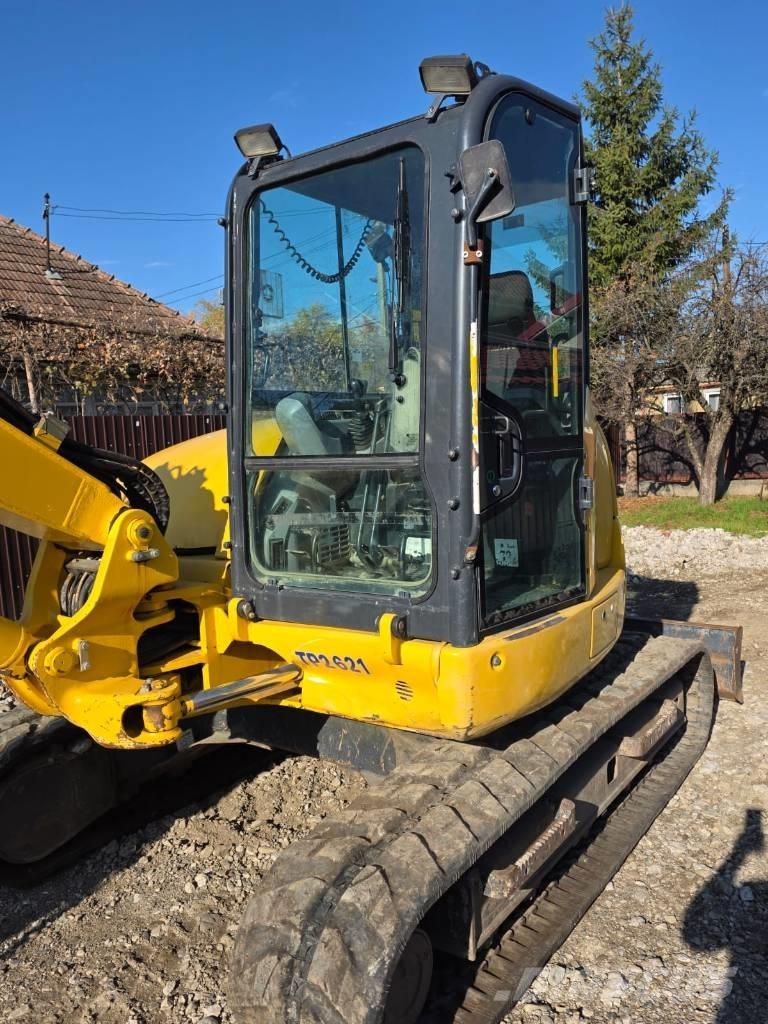 Komatsu PC 80 حفارات وسط 7 طن - 12 طن