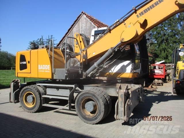 Liebherr LH 22 M مناولات المخلفات / مناولات صناعية