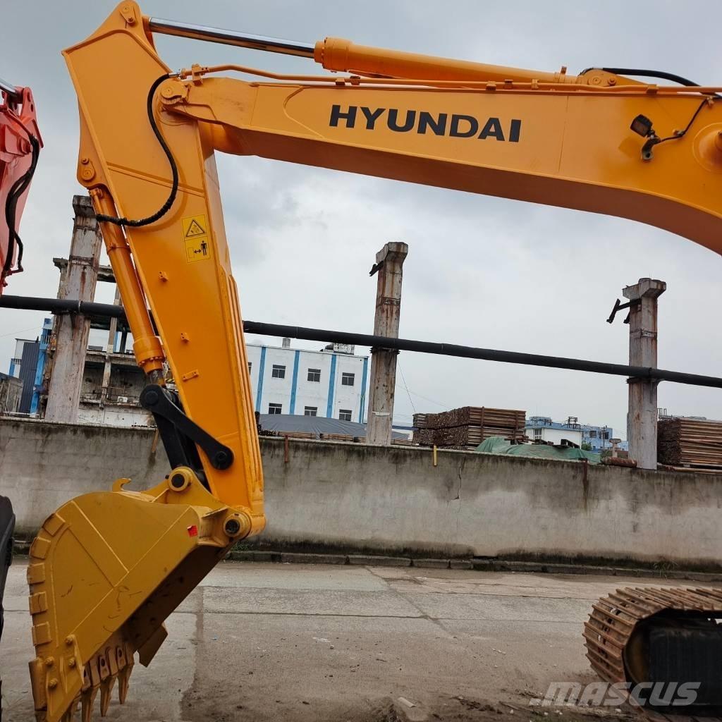 Hyundai 220 LC -9S حفارات زحافة