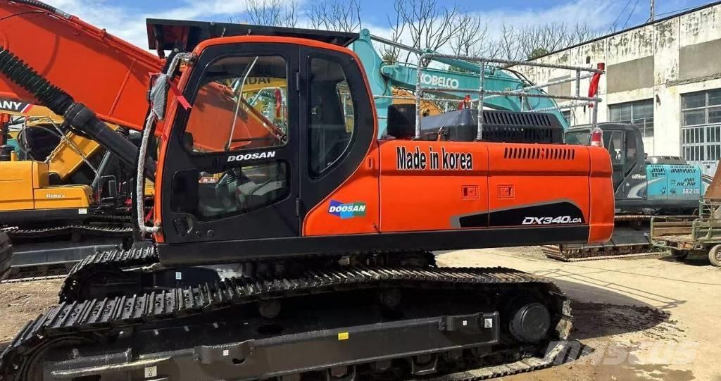 Doosan DX340 حفارات زحافة