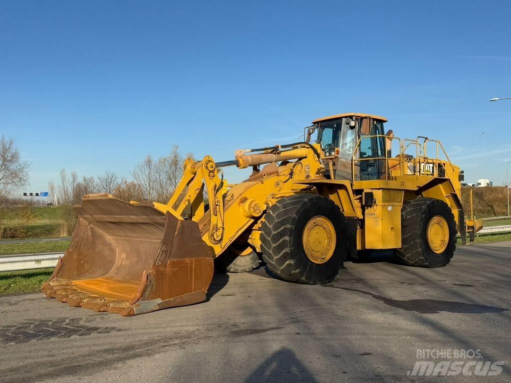 CAT 988G لوادر بعجل