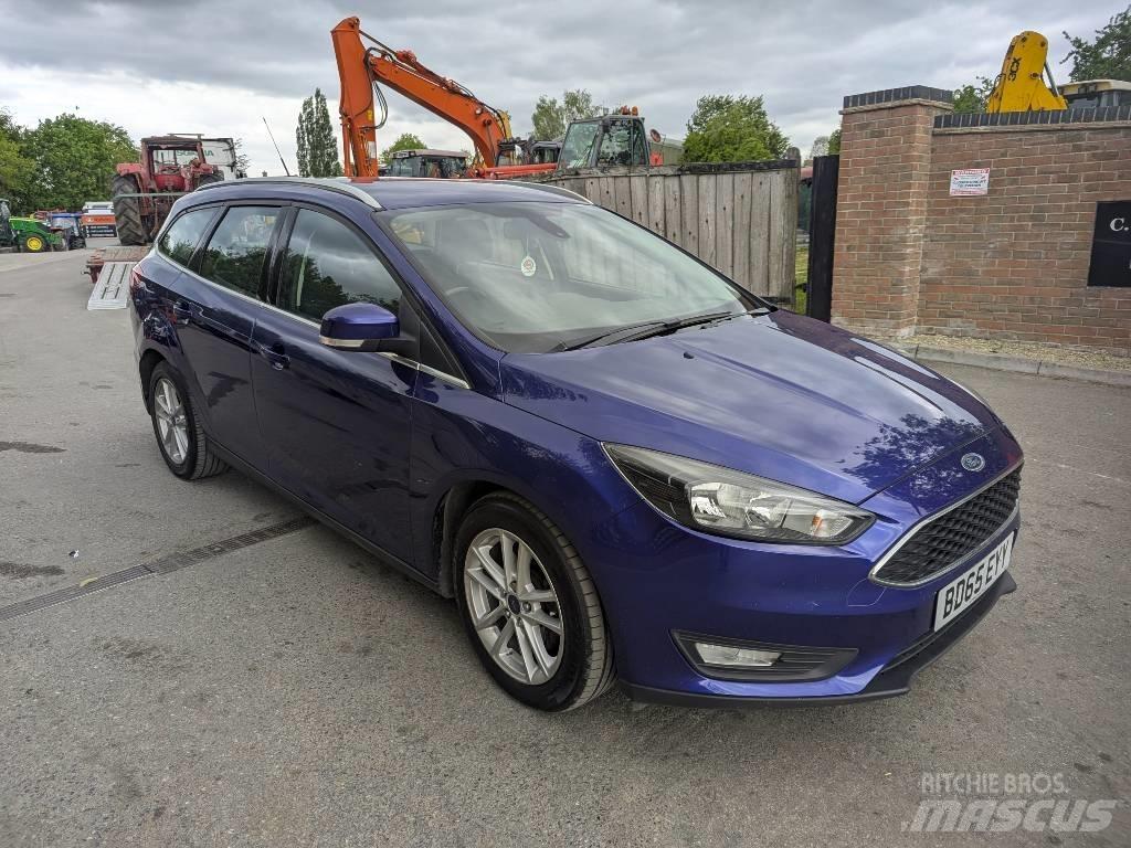 Ford Focus سيارات