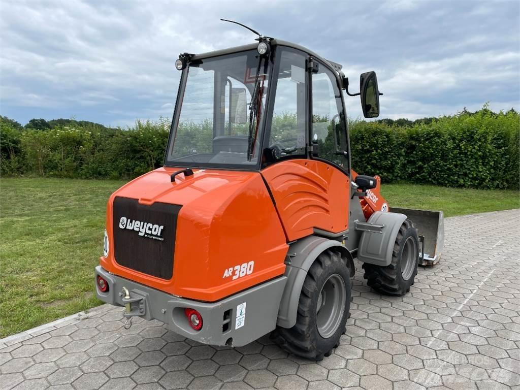 Atlas AR380 لوادر بعجل