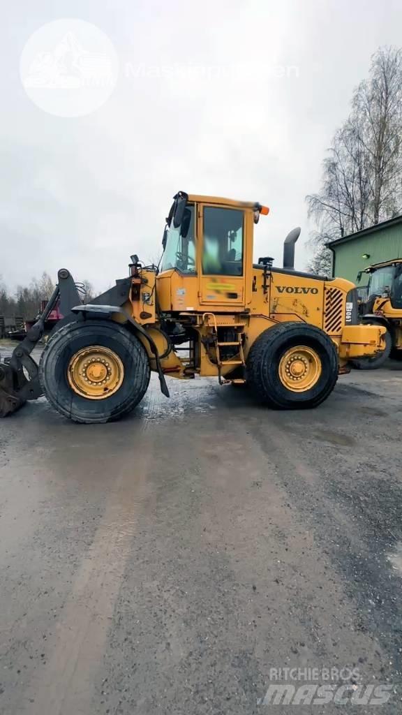 Volvo L 90 E لوادر بعجل